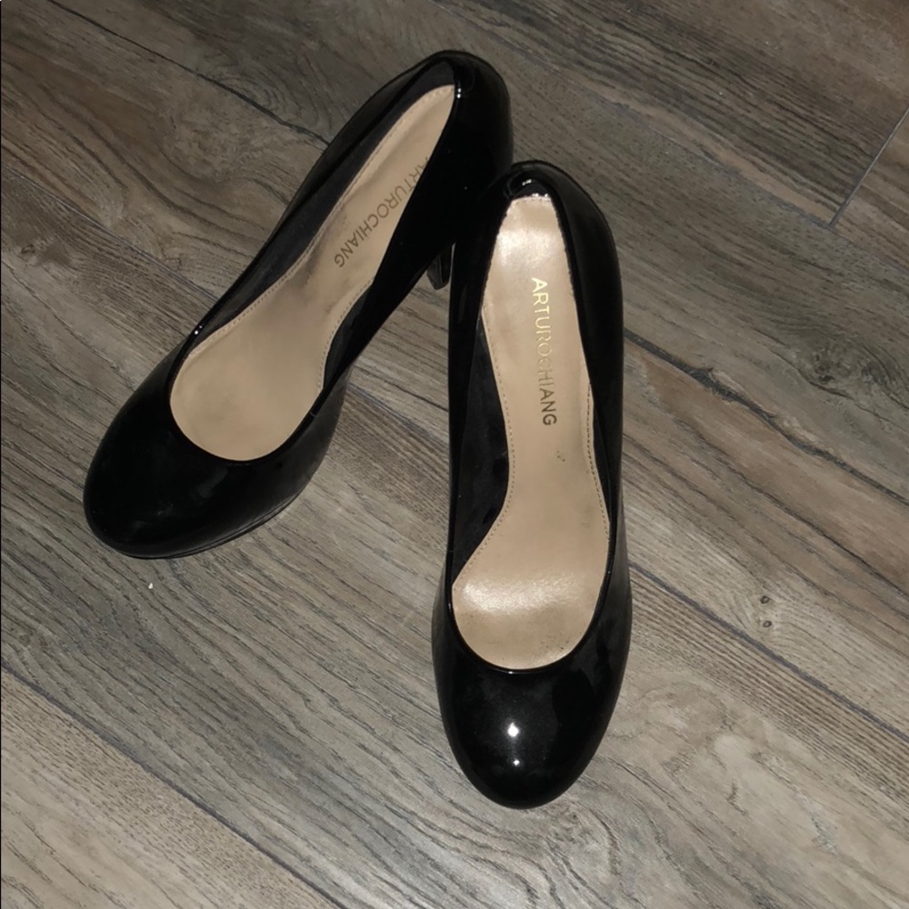 Arturo Chiang Heels